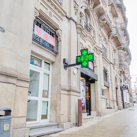 Ybh Puerta Del Sol 11 Appartamento Vigo